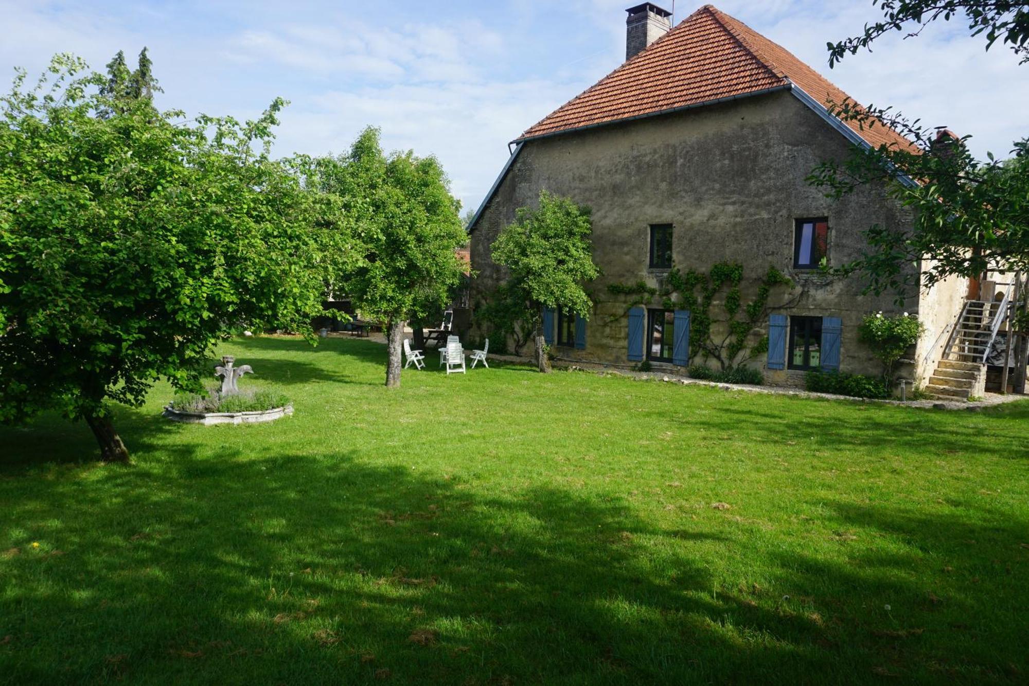 Chambre D'Hotes Juste-Confortable Fleurey-les-Lavoncourt 외부 사진